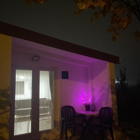 Studio Apartment Adrijana Загреб Экстерьер фото